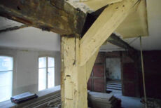 Trockeneisstrahlen - Holzbalken vorher