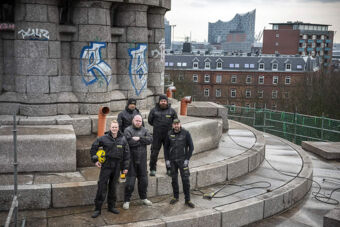 Reinigung Bismarck-Denkmal in Hamburg