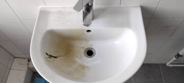 Sonderreinigung Waschbecken Bad - nachher